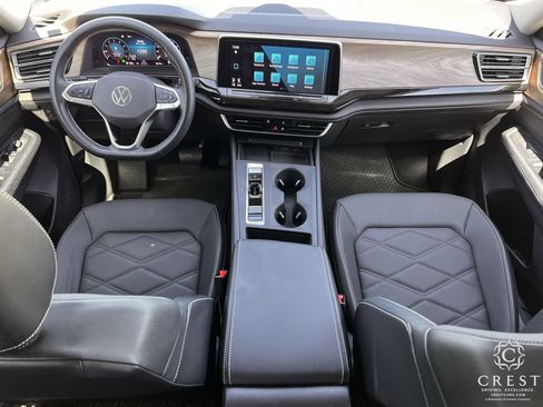 Used 2024 Volkswagen Atlas SE FWD image 9