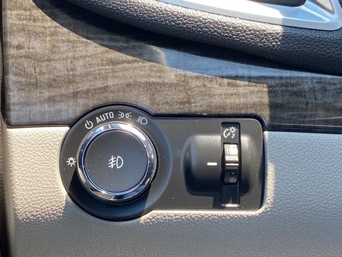 Used 2016 Buick Encore Sport Touring AWD/4WD image 23