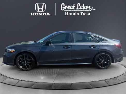 Used 2025 Honda Civic Sport image 2