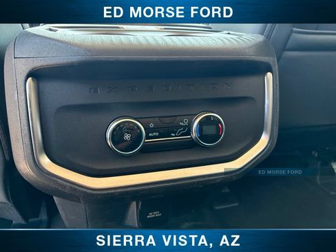 Certified 2025 Ford Expedition Active AWD/4WD image 23