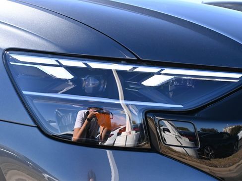 New 2026 Audi Q8 Premium Plus image 24