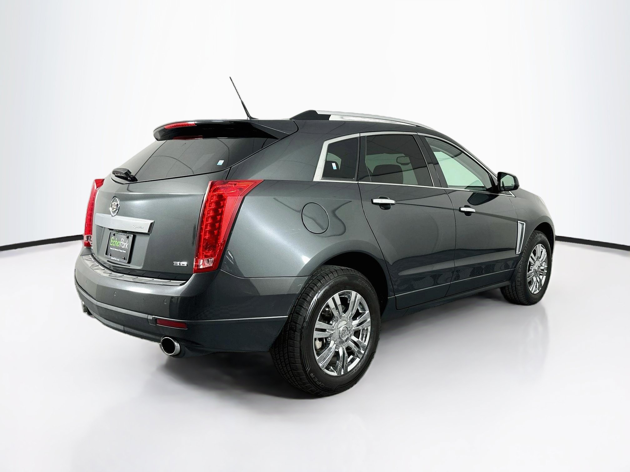Used 2014 Cadillac SRX Luxury w/ Driver Awareness Package FWD image 9