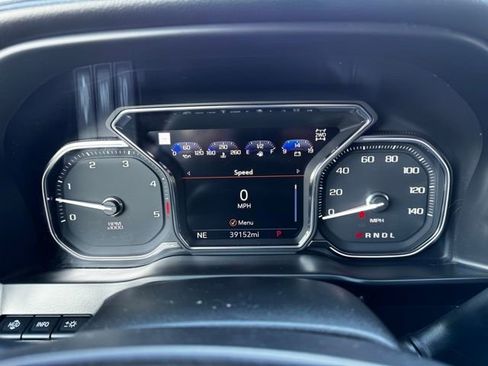 Used 2020 GMC Sierra 2500 AT4 w/ AT4 Premium Package image 13