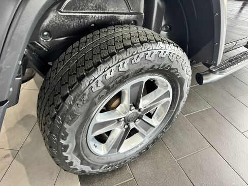 Used 2018 Jeep Wrangler Unlimited Rubicon image 38