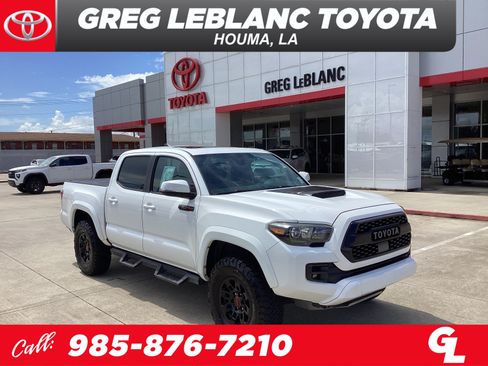 Used 2019 Toyota Tacoma TRD Pro AWD/4WD image 1