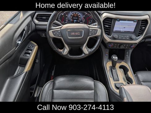 Used 2019 GMC Acadia Denali w/ Technology Package FWD image 15