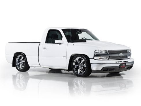 Used 1999 Chevrolet Silverado 1500 LS RWD image 1