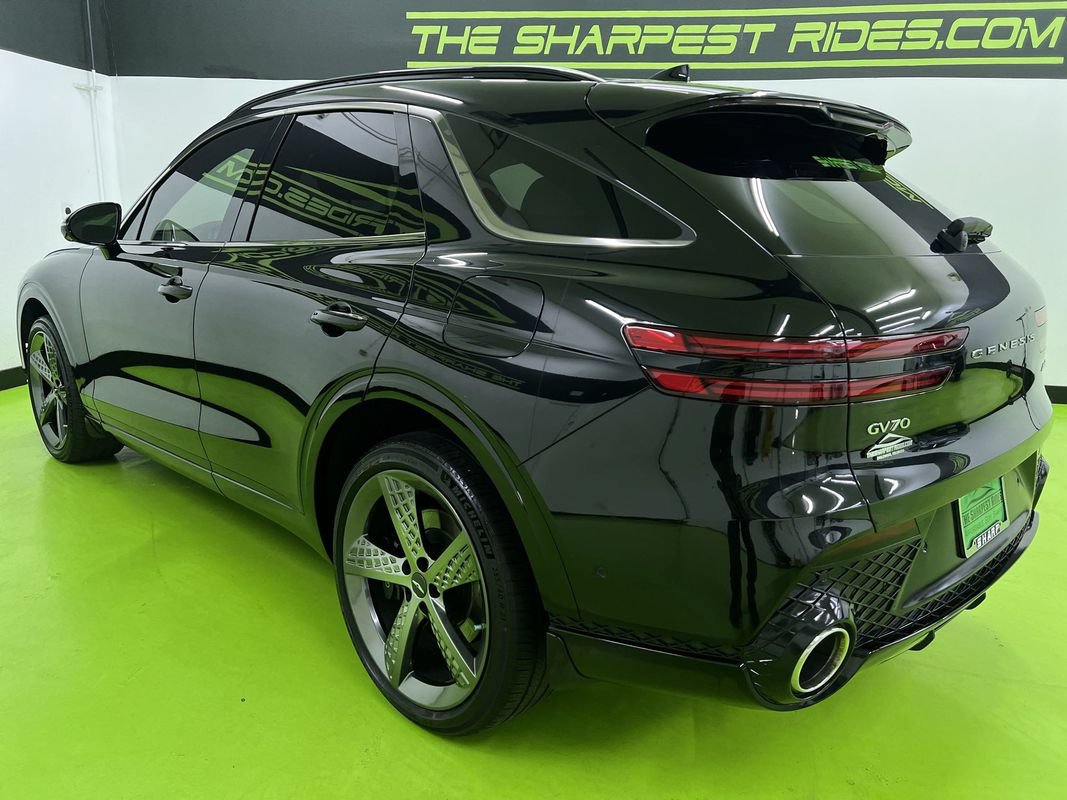 Used 2023 Genesis GV70 3.5T Sport w/ Sport Prestige Package AWD/4WD image 7