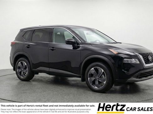 Used 2025 Nissan Rogue SV FWD image 1