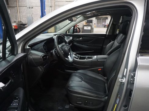Used 2023 Hyundai Santa Fe Limited AWD/4WD image 2