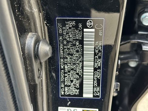 Used 2022 Toyota Corolla LE image 26