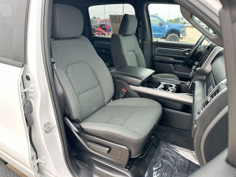 Used 2023 RAM 1500 Big Horn AWD/4WD image 25