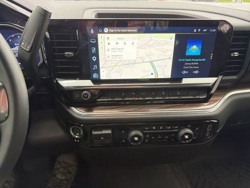 Used 2026 Chevrolet Silverado 2500 LT w/ Trail Boss Package image 11