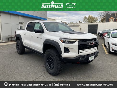 New 2024 Chevrolet Colorado ZR2 w/ ZR2 Bison Edition image 1