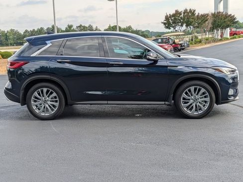 Used 2025 INFINITI QX50 Pure AWD/4WD image 3