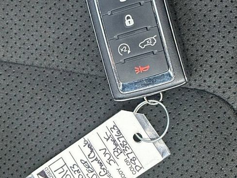 Used 2023 Jeep Grand Cherokee L Laredo AWD/4WD image 40