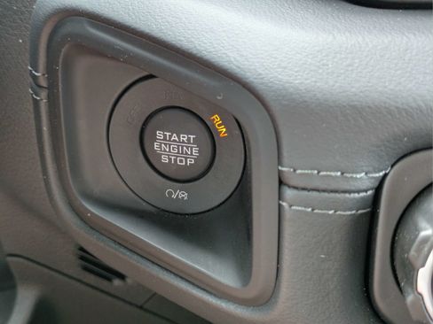 Used 2026 Jeep Wrangler Unlimited Rubicon AWD/4WD image 26