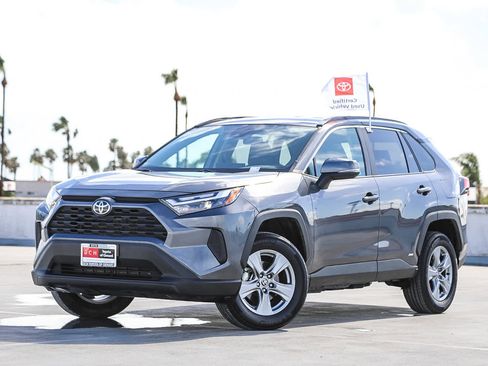Certified 2025 Toyota RAV4 XLE image 1