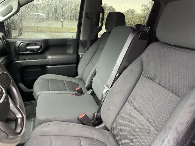 Used 2021 GMC Sierra 2500 4x4 Crew Cab w/ Gooseneck/5TH Wheel Package image 14