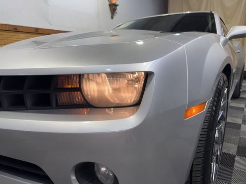 Used 2012 Chevrolet Camaro LT RWD image 7