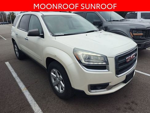 Used 2015 GMC Acadia SLE image 3