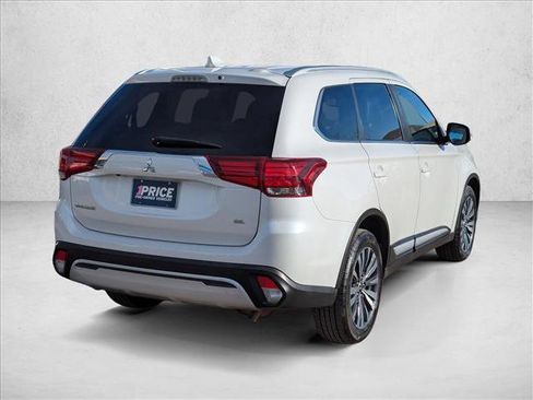 Used 2020 Mitsubishi Outlander SEL image 5