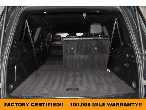 Certified 2024 Jeep Wagoneer L Series II w/ Flexible Seating Group AWD/4WD image 22