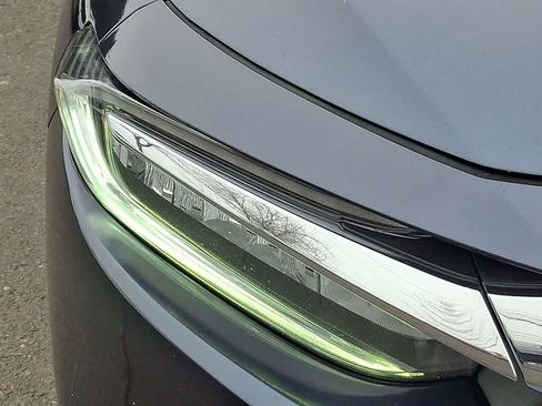 Used 2019 Honda Insight Touring image 27
