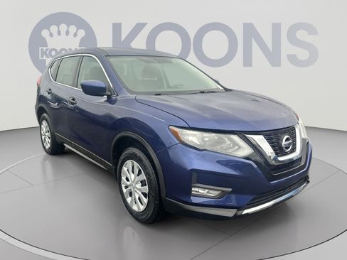 Used 2018 Nissan Rogue S AWD/4WD image 18