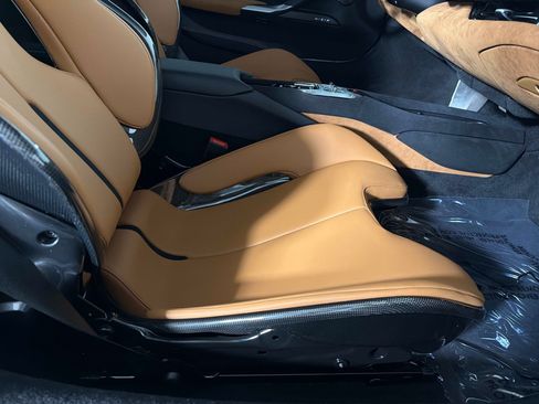 Used 2025 Ferrari 296 GTS RWD image 24