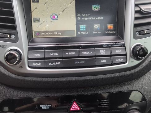 Used 2016 Hyundai Tucson Limited w/ Option Group 03 AWD/4WD image 23