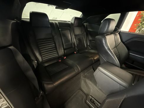 Used 2009 Dodge Challenger R/T RWD image 23