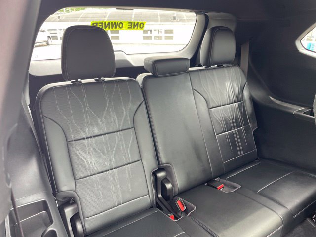 Used 2025 Buick Enclave Avenir w/ Super Cruise Package FWD image 44