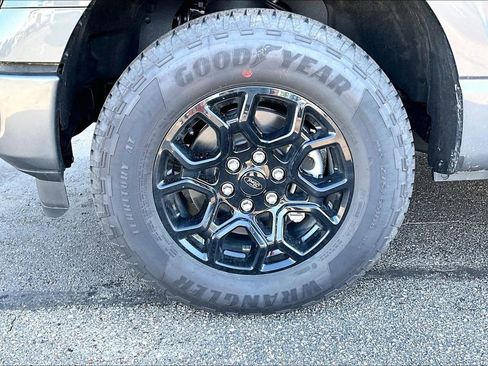 Used 2025 Ford F150 XLT w/ Equipment Group 302A MID image 4