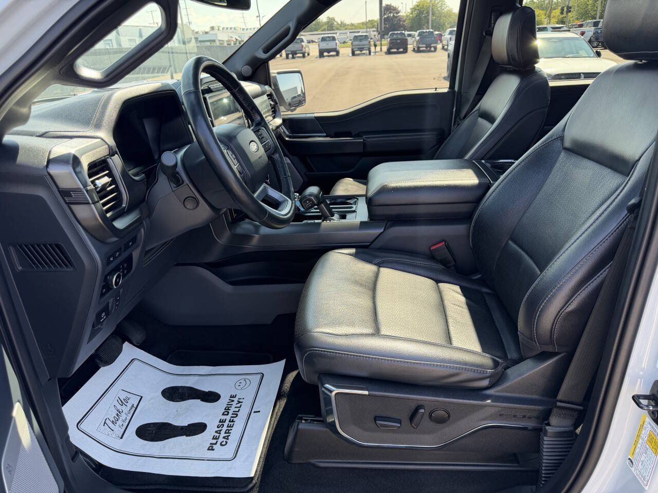 Used 2024 Ford F150 Lariat AWD/4WD image 10