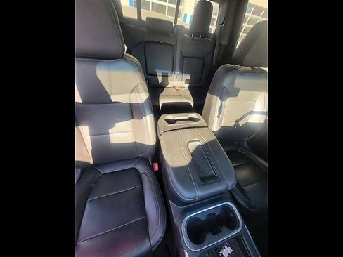 Used 2020 GMC Sierra 1500 SLT w/ SLT Premium Plus Package AWD/4WD image 6