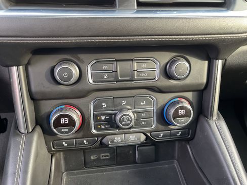 Used 2021 Chevrolet Tahoe Z71 AWD/4WD image 38
