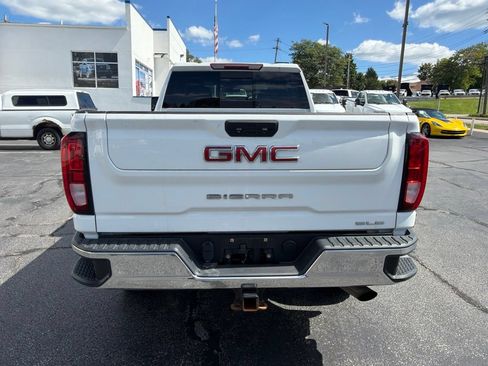Used 2022 GMC Sierra 3500 SLE w/ SLE Convenience Package AWD/4WD image 7