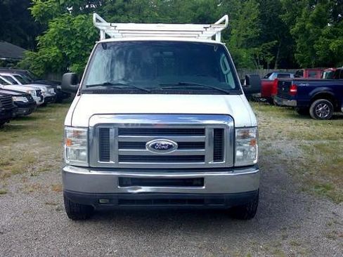 Used 2014 Ford E-250 and Econoline 250 w/ Power Group image 10