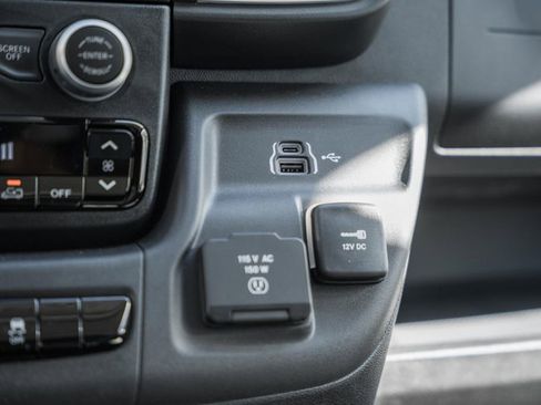 New 2025 RAM ProMaster 2500 w/ Quick Order Package 22G SLT image 22