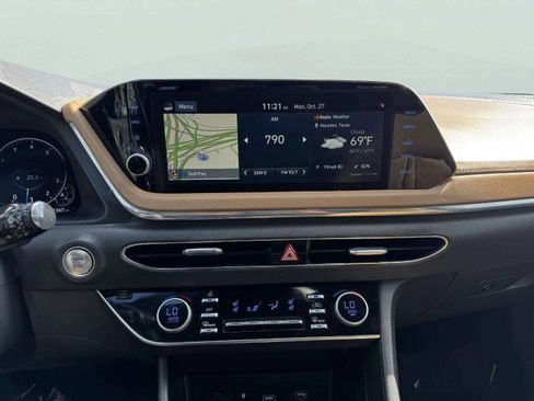 Used 2020 Hyundai Sonata Limited image 31