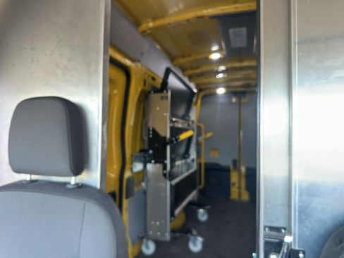 Used 2021 Ford Transit 250 148 High Roof Extended w/ Parcel Delivery Package RWD image 32