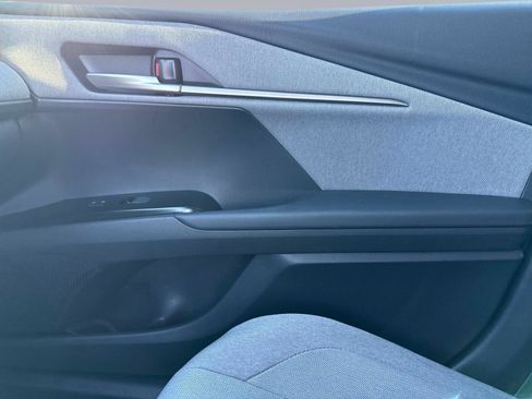 Used 2025 Toyota Camry LE image 23