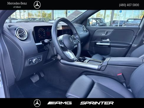 Certified 2025 Mercedes-Benz GLA 250 w/ Exclusive Package image 10