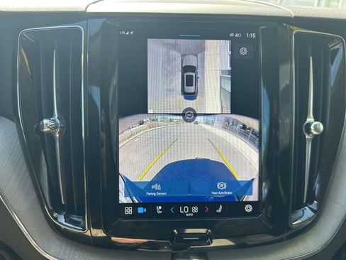 Certified 2025 Volvo XC60 B5 Plus AWD/4WD image 23