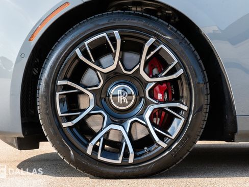 Used 2023 Rolls-Royce Ghost Black Badge w/ Black Badge Ghost Package image 10