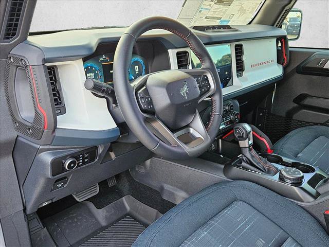 New 2026 Ford Bronco Heritage Edition AWD/4WD image 3