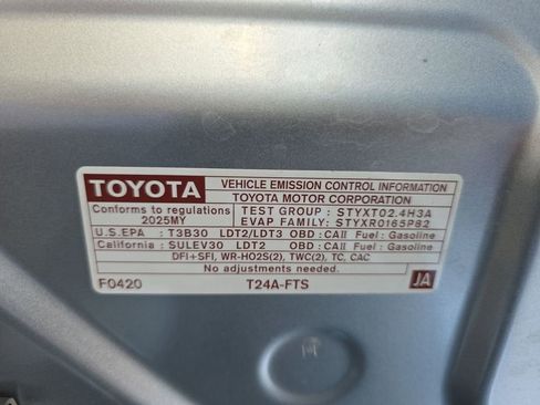 Used 2025 Toyota Tacoma SR5 RWD image 36