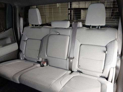 Certified 2022 Chevrolet Silverado 1500 RST image 13