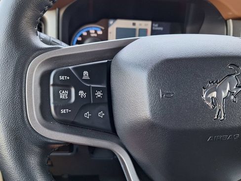 Used 2024 Ford Bronco Outer Banks AWD/4WD image 15